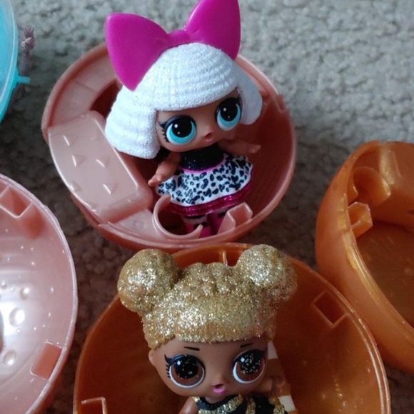 LOL Dolls - Picture 1 of 12
